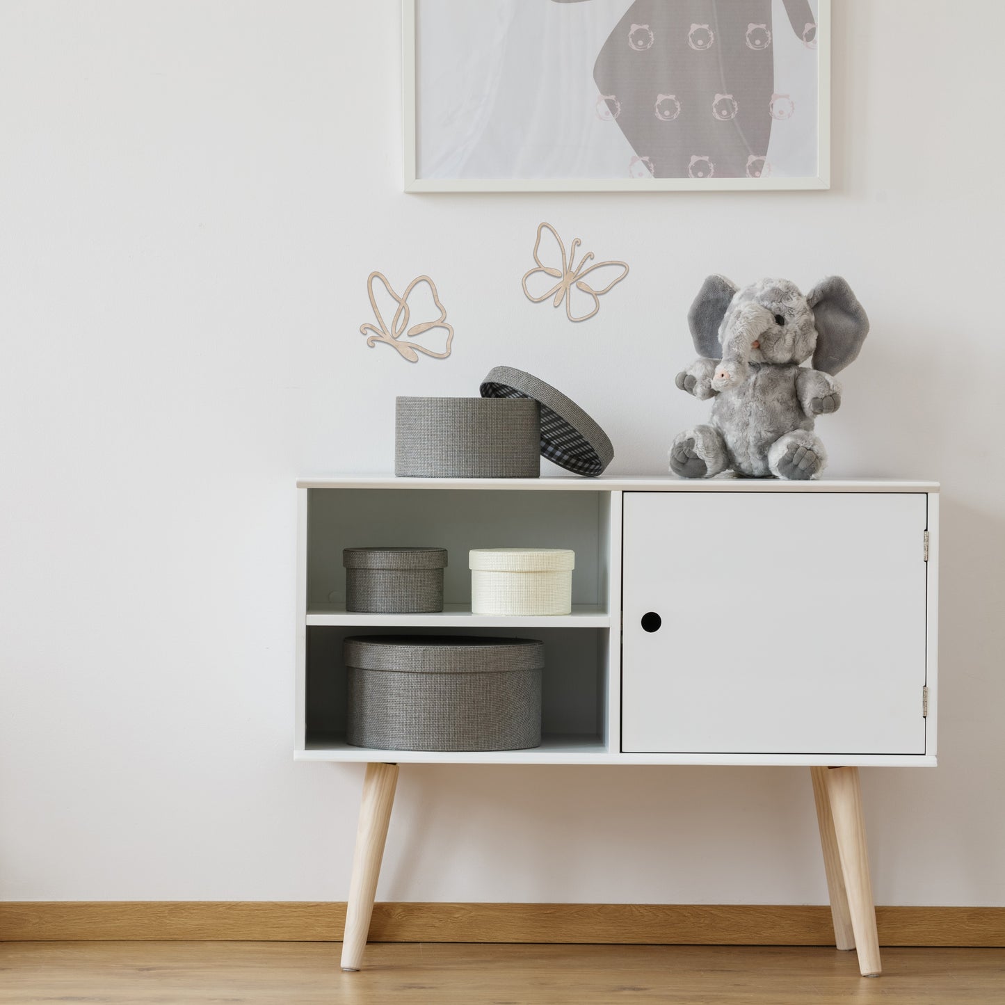 Décor mural en bois en forme de papillon – Design minimaliste en contreplaqué de bouleau