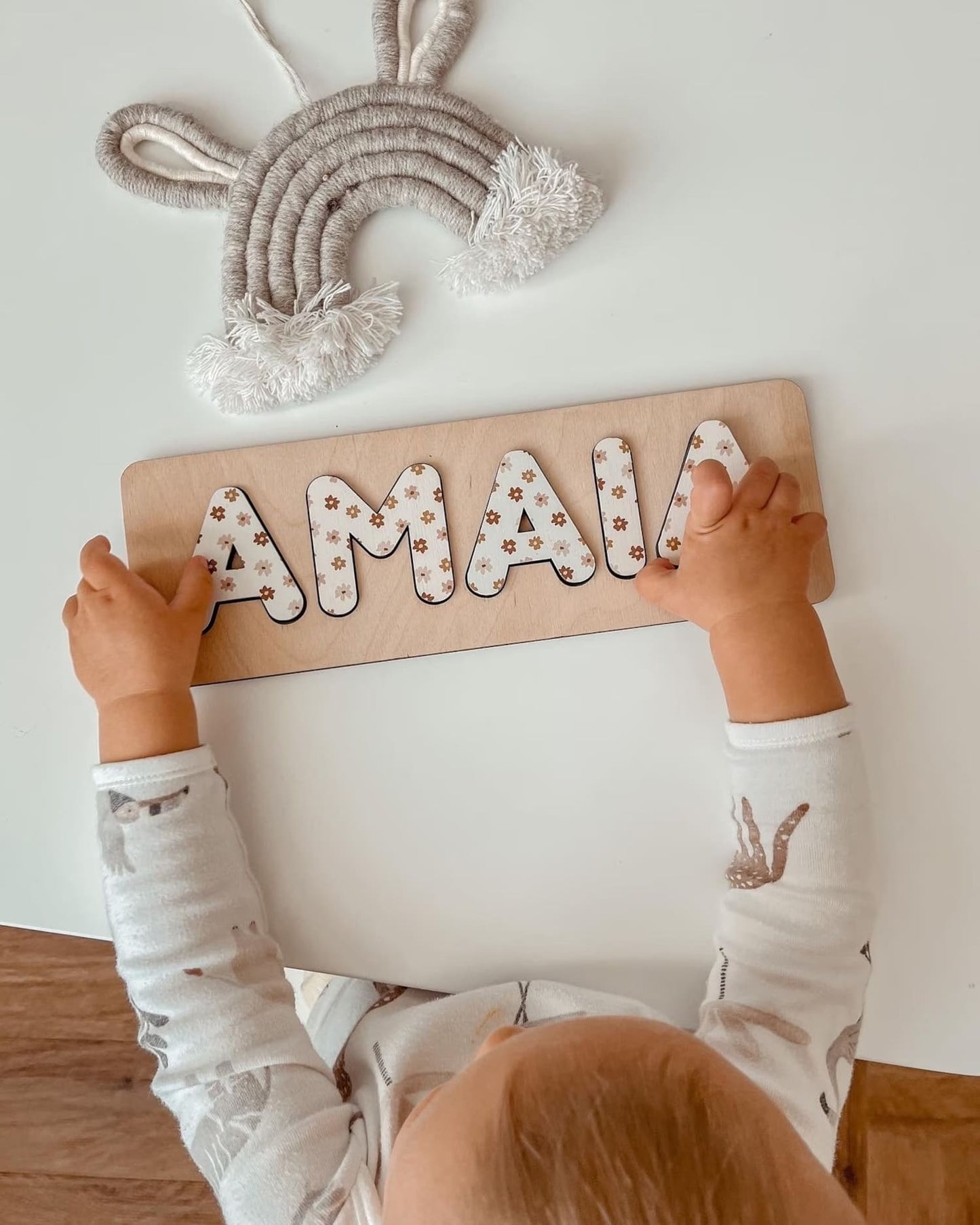 Cadeau de 1 an pour enfants - Puzzle avec le nom de bébé