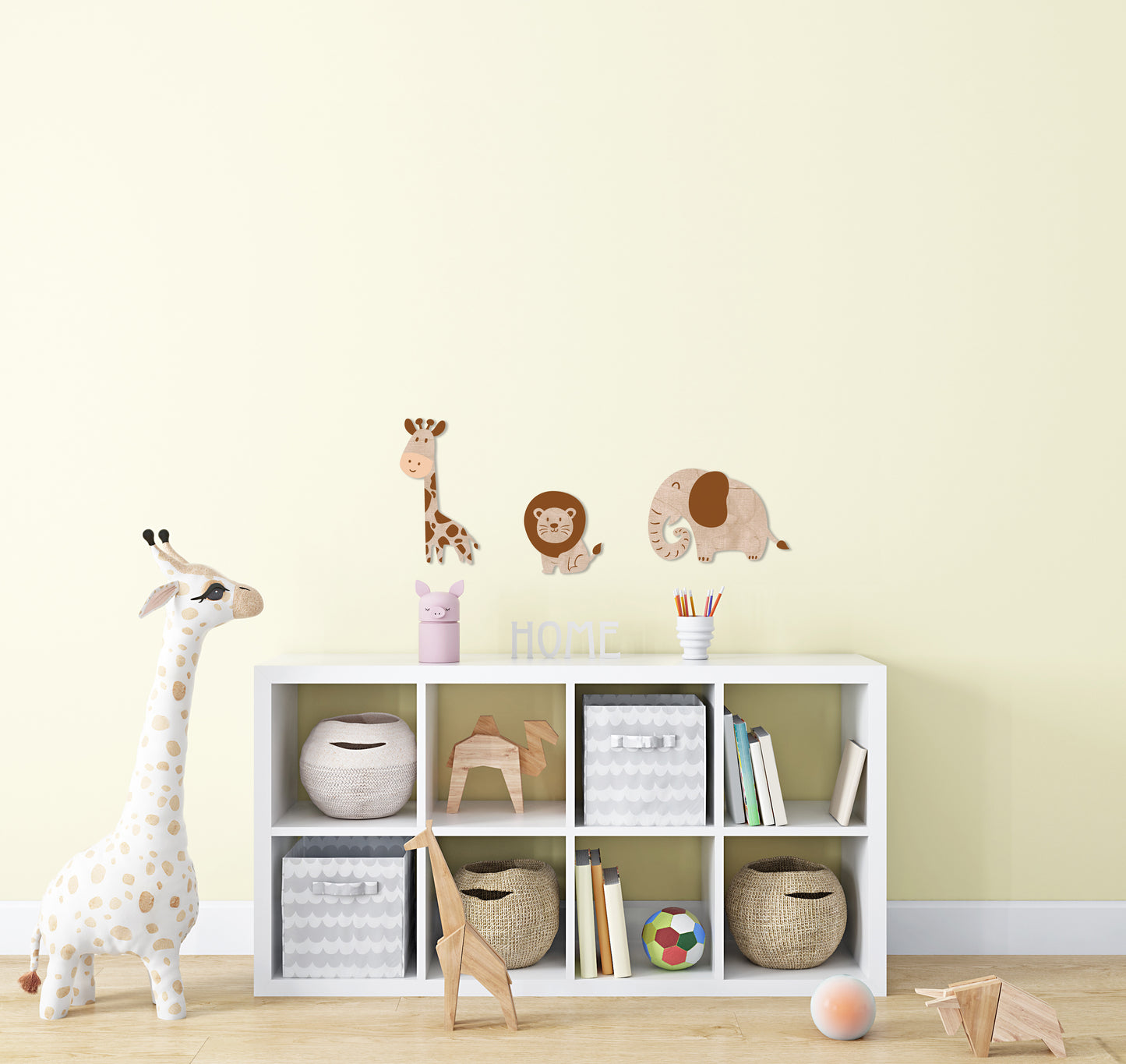 Wooden Safari Animals – Lion, Giraffe & Elephant Wall Decor Set